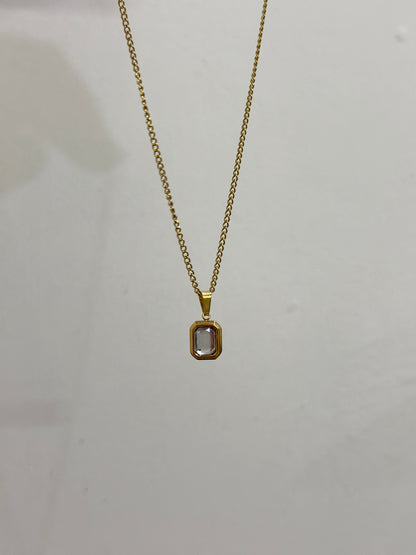 Clara Necklace