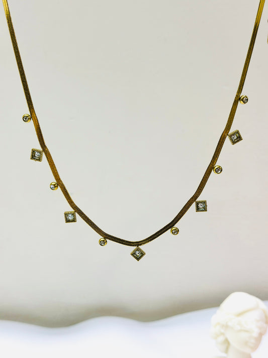 Clara Diamond Necklace