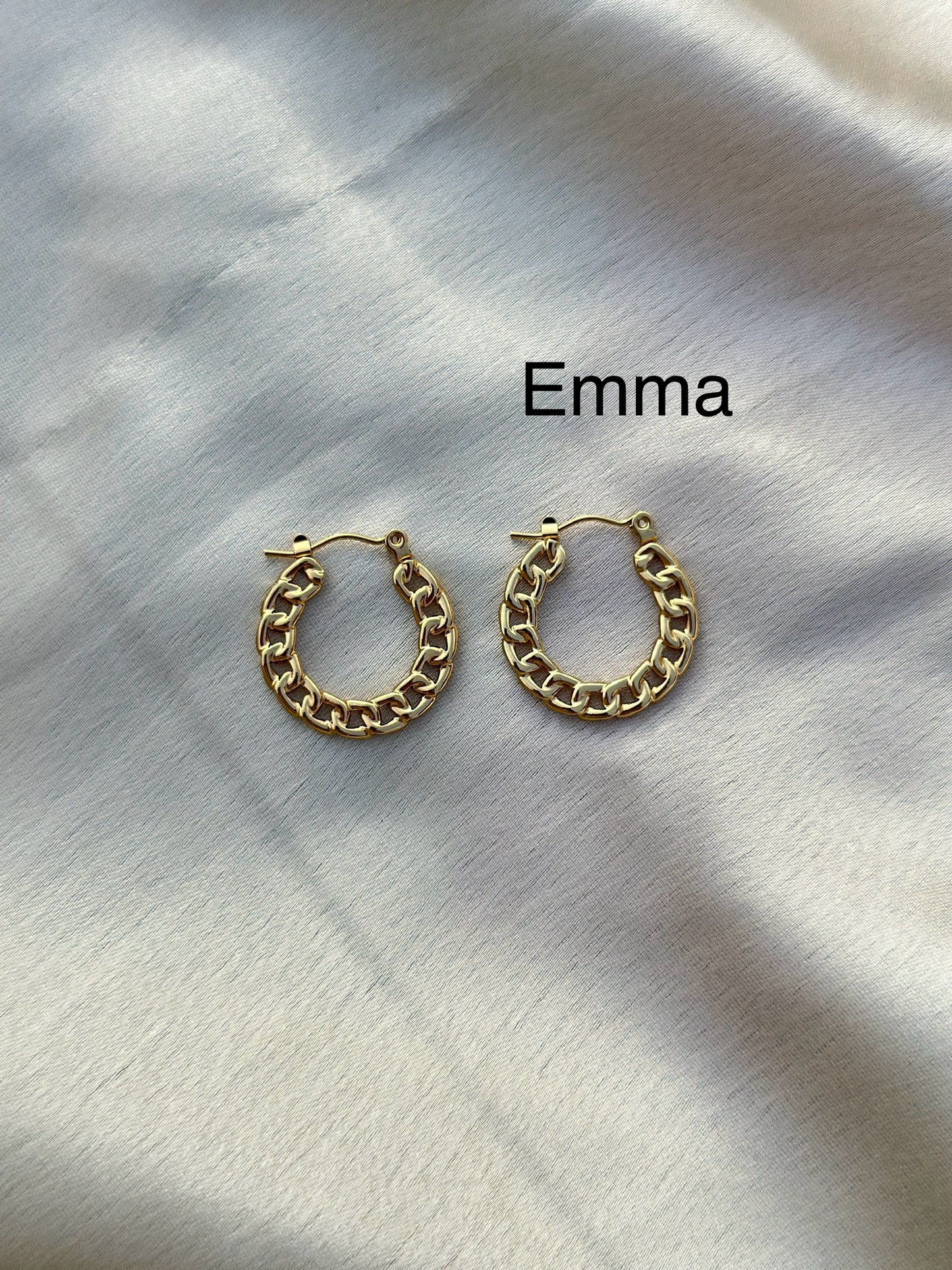 Emma Mini Hoops