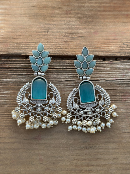 Ekta Earrings