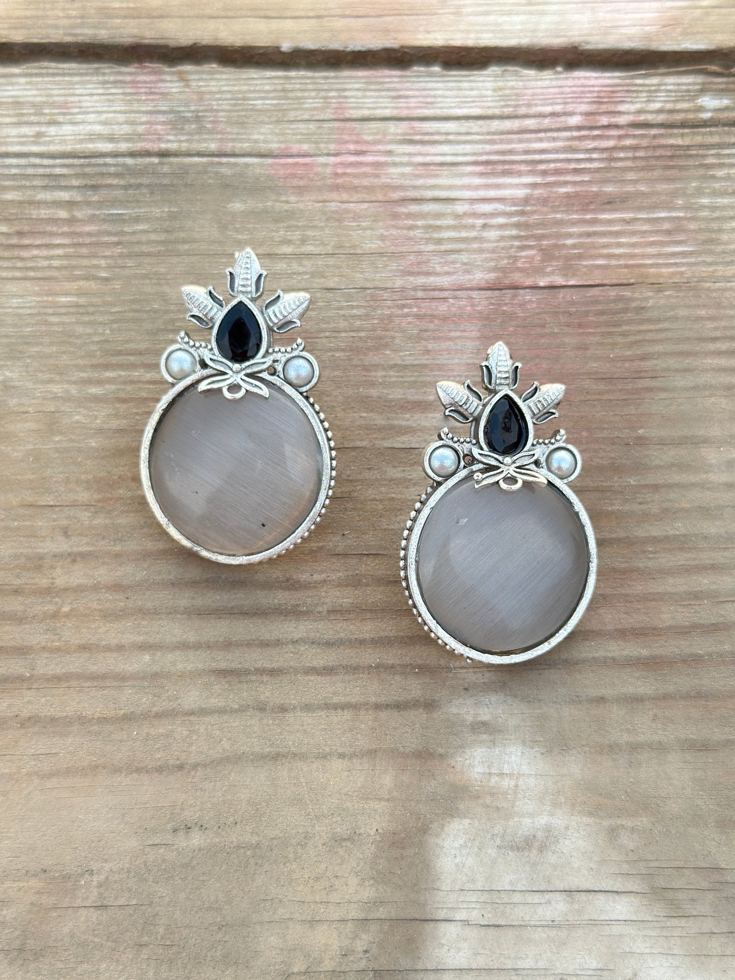 Riya Earrings