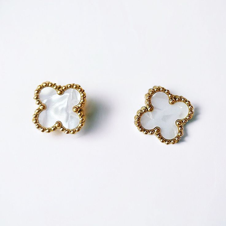 Clover Studs